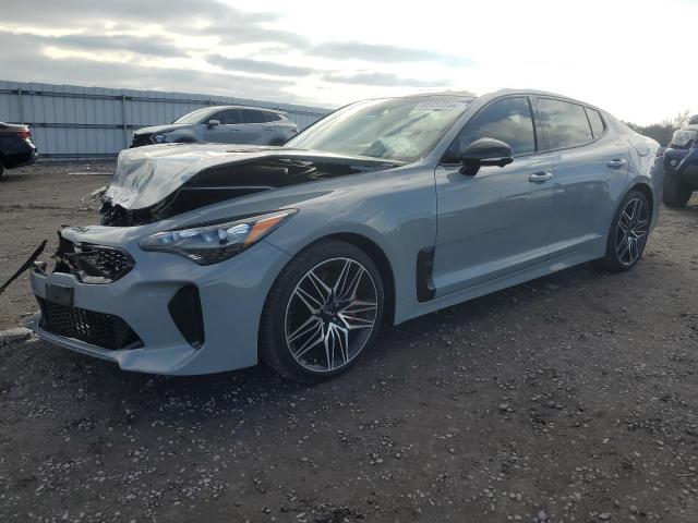  Salvage Kia Stinger