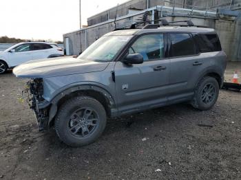  Salvage Ford Bronco