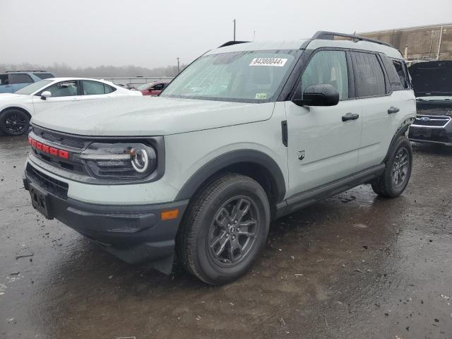  Salvage Ford Bronco