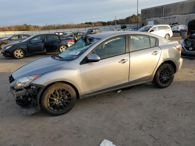  Salvage Mazda 3