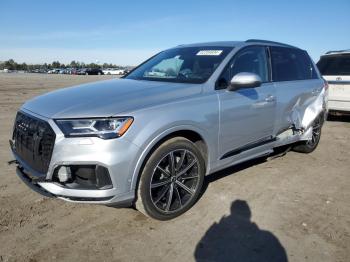  Salvage Audi Q7