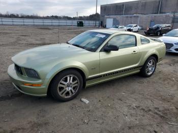  Salvage Ford Mustang