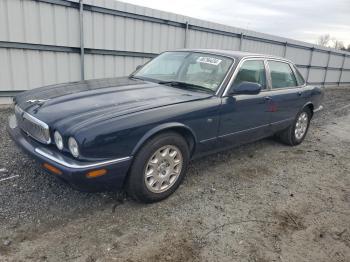  Salvage Jaguar Xj8