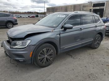  Salvage Volkswagen Tiguan