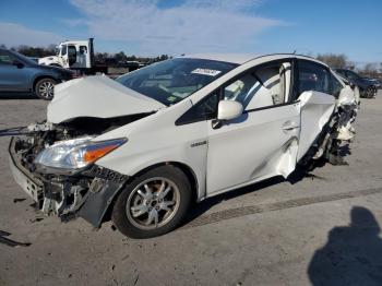  Salvage Toyota Prius