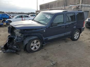  Salvage Jeep Liberty