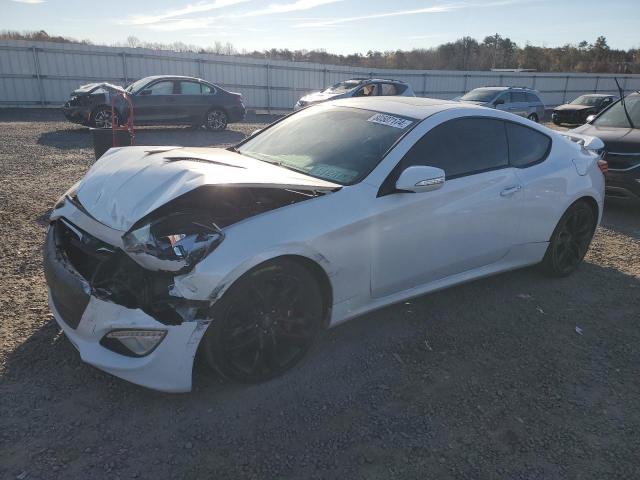  Salvage Hyundai Genesis