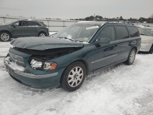  Salvage Volvo V70