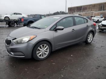  Salvage Kia Forte