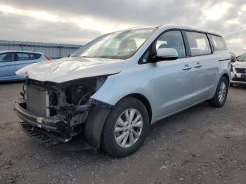  Salvage Kia Sedona