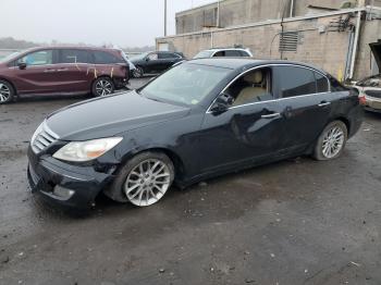  Salvage Hyundai Genesis