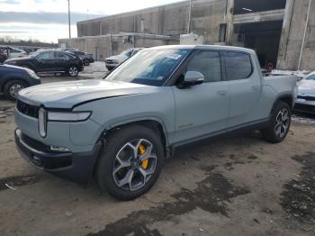  Salvage Rivian Rit