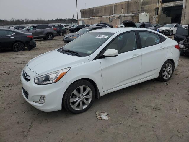  Salvage Hyundai ACCENT