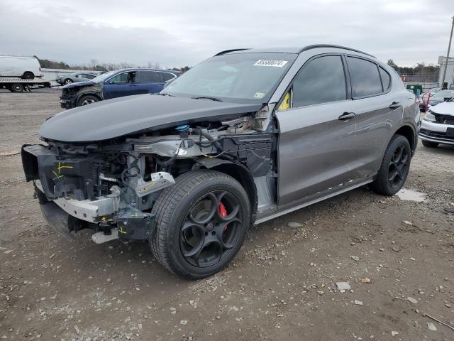  Salvage Alfa Romeo Stelvio