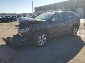  Salvage Toyota RAV4