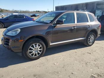  Salvage Porsche Cayenne