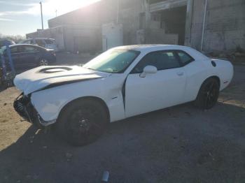  Salvage Dodge Challenger