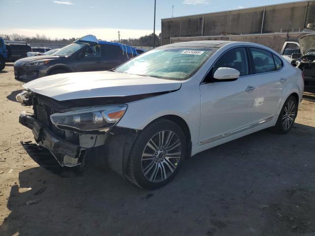  Salvage Kia Cadenza