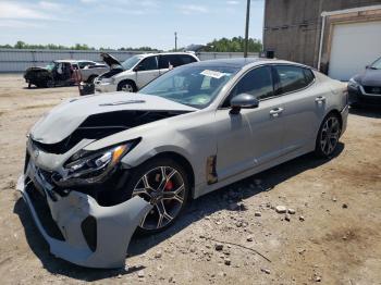  Salvage Kia Stinger