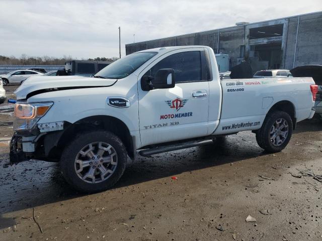  Salvage Nissan Titan