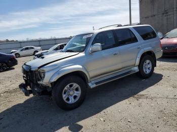  Salvage Toyota 4Runner