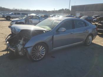  Salvage Hyundai Equus