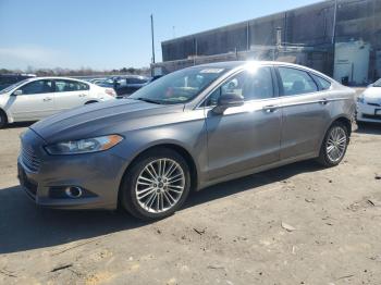  Salvage Ford Fusion