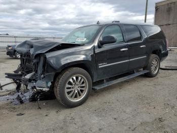  Salvage GMC Yukon