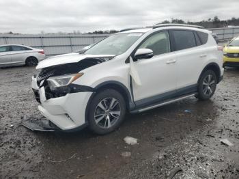  Salvage Toyota RAV4