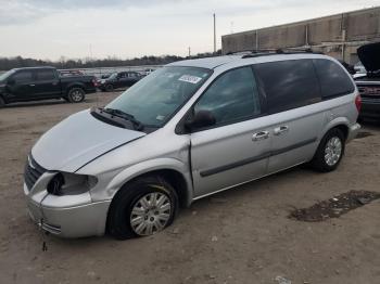  Salvage Chrysler Minivan