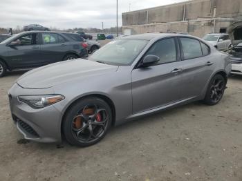  Salvage Alfa Romeo Giulia