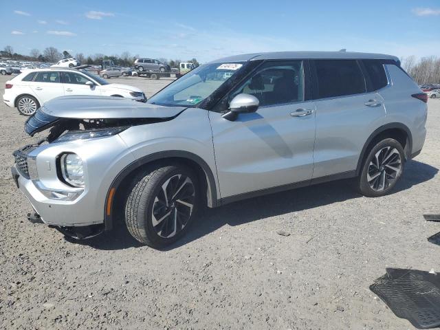  Salvage Mitsubishi Outlander