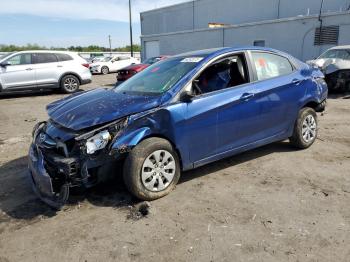  Salvage Hyundai ACCENT