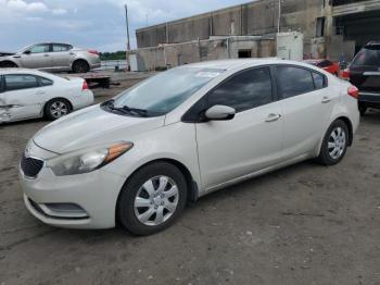  Salvage Kia Forte