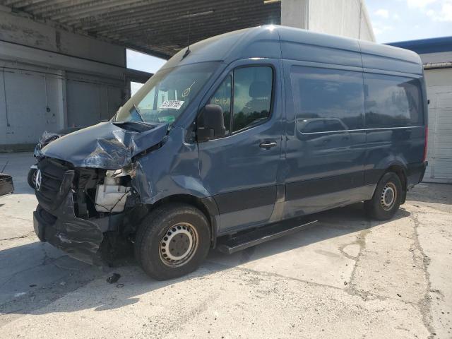  Salvage Mercedes-Benz Sprinter