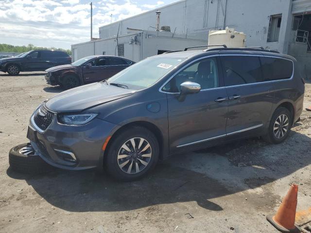 Salvage Chrysler Pacifica