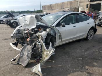  Salvage Tesla Model 3