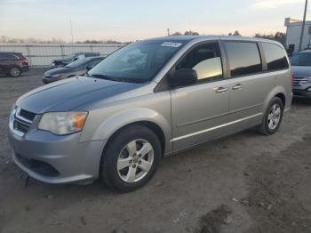  Salvage Dodge Caravan