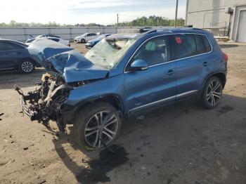  Salvage Volkswagen Tiguan