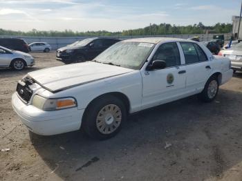  Salvage Ford Crown Vic