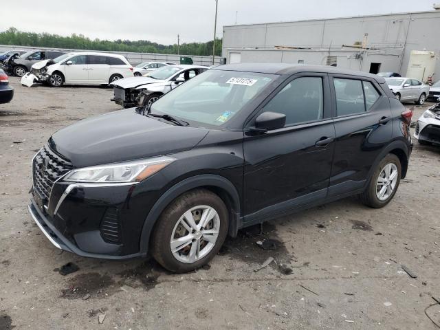  Salvage Nissan Kicks