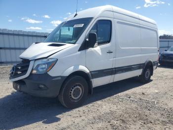  Salvage Mercedes-Benz Sprinter