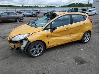  Salvage Ford Fiesta