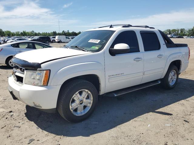  Salvage Chevrolet Avalanche