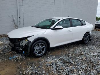  Salvage Kia K4 Lx