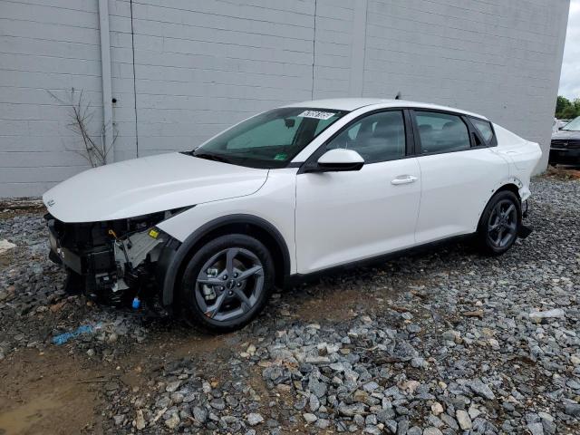  Salvage Kia K4 Lx