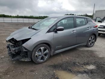 Salvage Nissan LEAF