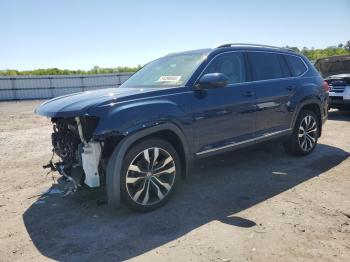  Salvage Volkswagen Atlas