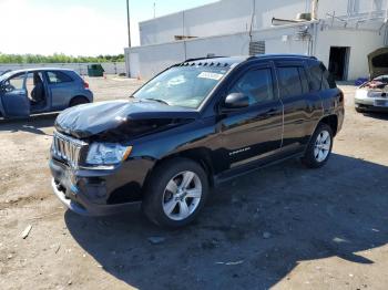  Salvage Jeep Compass