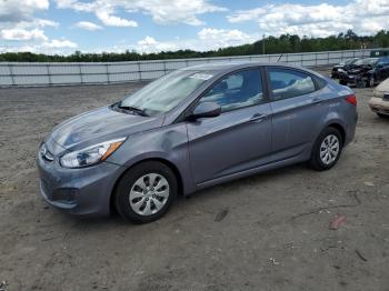  Salvage Hyundai ACCENT